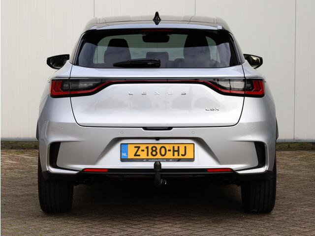 Lexus LBX 1.5 Cool 2WD | Tech Pack | NL-Auto | Trekhaak |