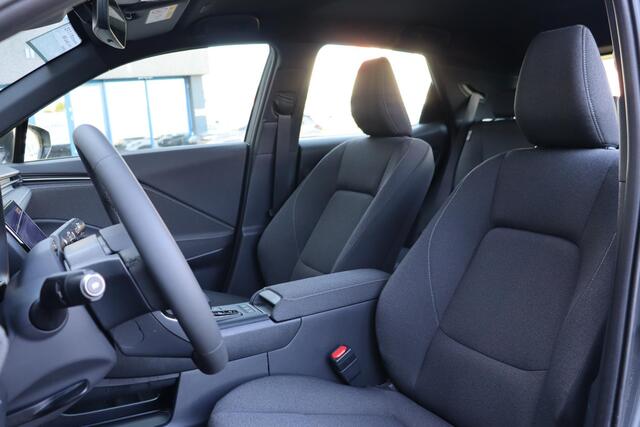 Lexus LBX Business Line 2WD Limited, Stuur, Stoelverwarming