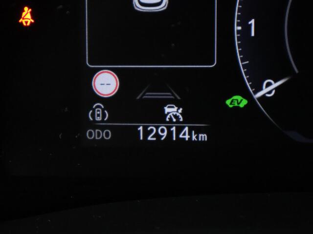Lexus LBX 1.5 Business Line 2WD | Dodehoek detectie | Stuur- & Stoelverwarming | Navigatie | Parkeersensoren |