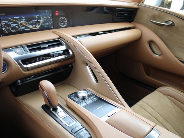 Lexus Lc 500h | Mark Levinson | Touring Pack | LSD | Dynamic Rear Steering | Head-up Display | Stoelverwarming en -ventilatie |