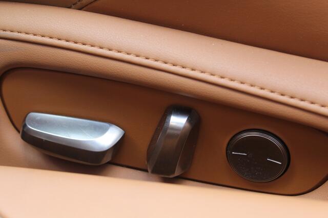 Lexus Lc 500h | Rijklaar | Pano | Head Up | Mark Levinson | Leder | LED | Camera | Stoelkoeling + verwarming | Memory