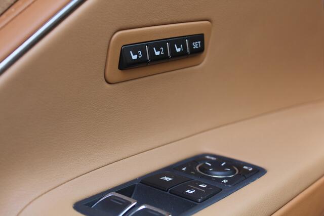 Lexus Lc 500h | Rijklaar | Pano | Head Up | Mark Levinson | Leder | LED | Camera | Stoelkoeling + verwarming | Memory
