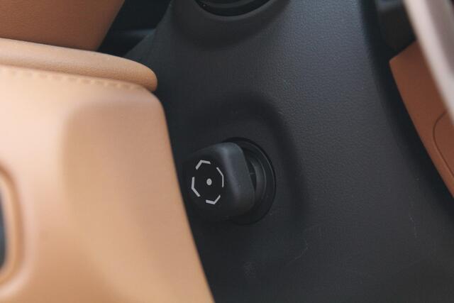 Lexus Lc 500h | Rijklaar | Pano | Head Up | Mark Levinson | Leder | LED | Camera | Stoelkoeling + verwarming | Memory