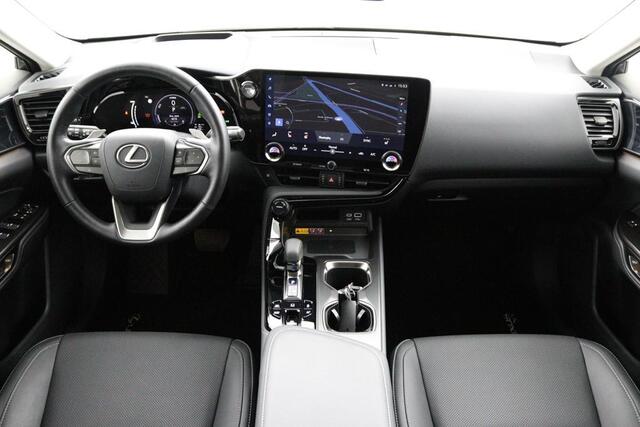 Lexus NX 450h+ AWD Launch Edition | Stoelkoeling | Head-Up Display | Smart Entry | Blind Spot Monitor