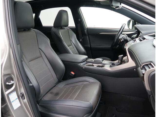 Lexus NX 300h AWD F SPORT LINE + PANORAMA / ADAPTIVE CRUISE / LEDER / CAMERA