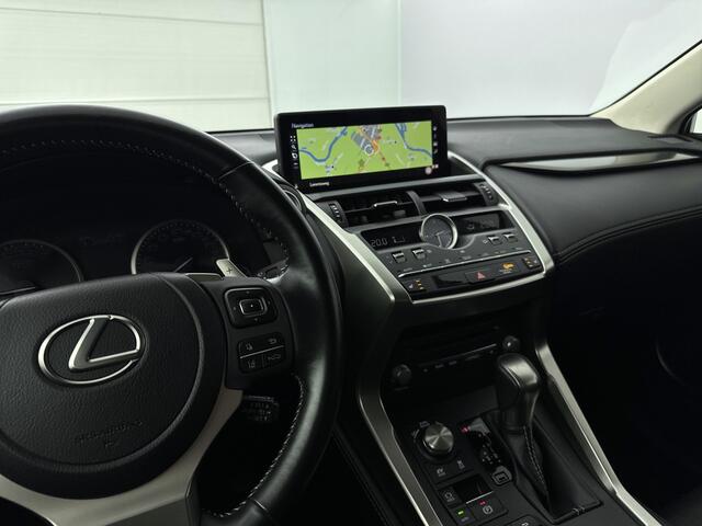 Lexus NX 300h AWD Luxury Edition Limited | Navigatie | Camera | Parkeersensoren | Cruise Control Adaptief | Climate Control | Stoelverwarming |