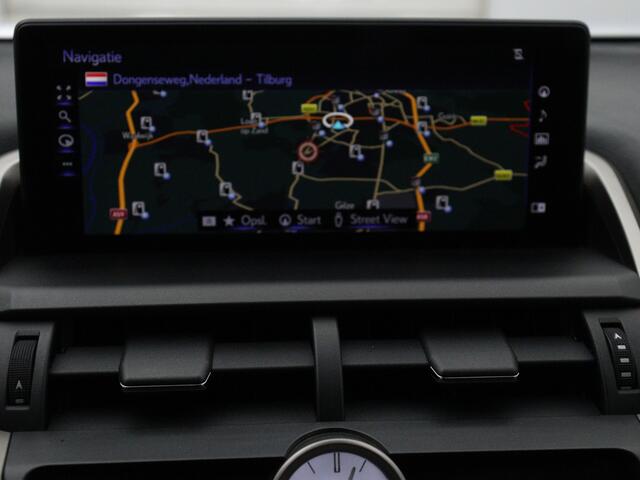 Lexus NX 300h F-Sport Limited | Navigatie | Camera | Parkeersensoren | Stoelverwarming | Draadloze telefoonlader | Cruise Control Adaptief | Panoramadak |