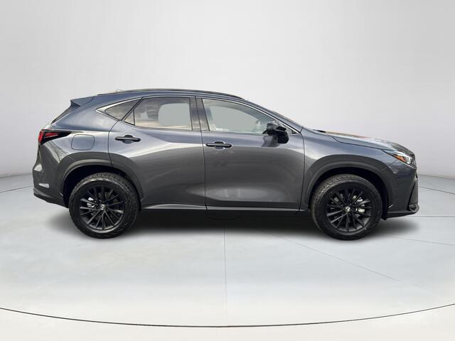 Lexus NX 450h+ AWD Overtrail | 06-10141018 Voor meer informatie