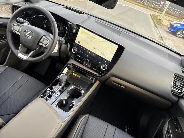 Lexus NX 450h+ AWD Overtrail | 06-10141018 Voor meer informatie
