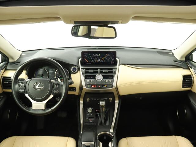 Lexus NX 300h AWD Executive Line President Pack | Panoramadak | Mark Levinson Audio | Dodehoekdetector | Stoelverwarming/-Verkoeling | 360 Camera | Stoelgeheugen | Head-up Display |