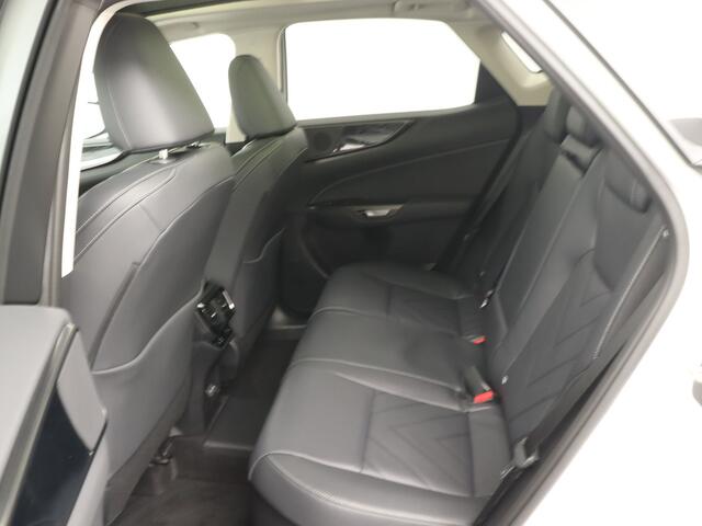 Lexus NX 450h+ AWD Executive Line Limited | Dodehoekdetector | Head-up display | Stoelgeheugen | Stoelverwarming/-Verkoeling |