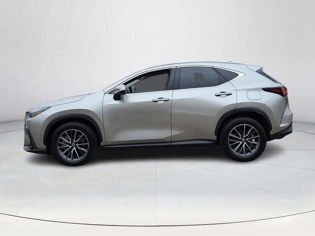 Lexus NX 450h+ AWD Luxury Line Plug-In Hybrid | Trekhaak | Apple CarPlay | Navigatie | Rijklaarprijs incl. garantie |