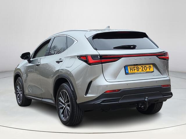 Lexus NX 450h+ AWD Luxury Line Plug-In Hybrid | Trekhaak | Apple CarPlay | Navigatie | Rijklaarprijs incl. garantie |