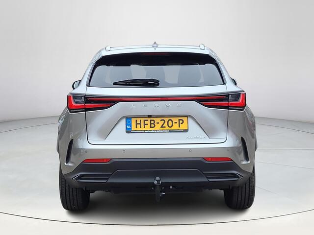 Lexus NX 450h+ AWD Luxury Line Plug-In Hybrid | Trekhaak | Apple CarPlay | Navigatie | Rijklaarprijs incl. garantie |