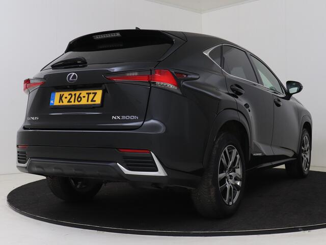Lexus NX 300h AWD Luxury Line Limited | Panoramadak | Premium Navigatie | Safeety System |