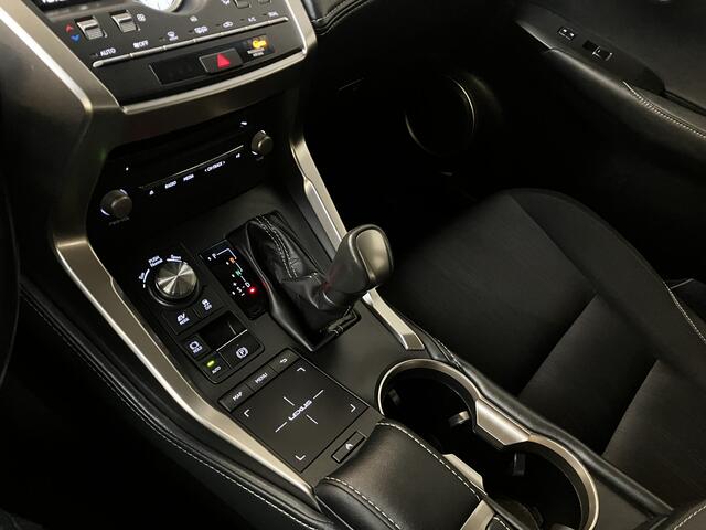 Lexus NX 300 HYBRID/NAVI/LED/CAM/KEY-LESS/ADAPTIVE CRUISE/ENZ