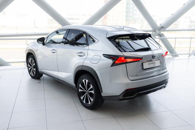 Lexus NX 300h AWD F Sport Line Limited | Apple/Android Carplay | Adaptieve Cruise Control | Stoelverwarming |