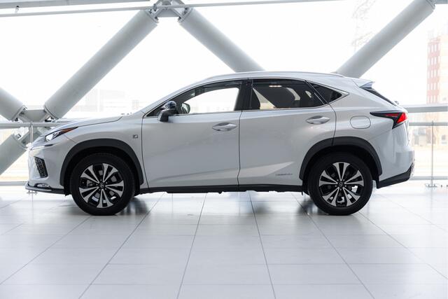 Lexus NX 300h AWD F Sport Line Limited | Apple/Android Carplay | Adaptieve Cruise Control | Stoelverwarming |