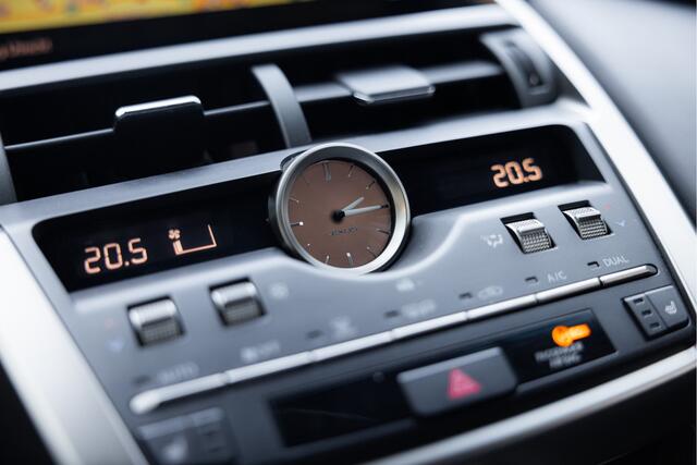 Lexus NX 300h AWD F Sport Line Limited | Apple/Android Carplay | Adaptieve Cruise Control | Stoelverwarming |