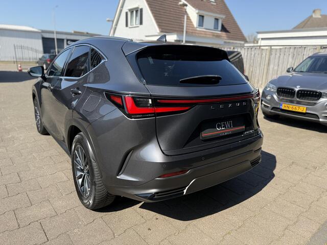 Lexus NX 450h+ AWD Luxury Line Panorama