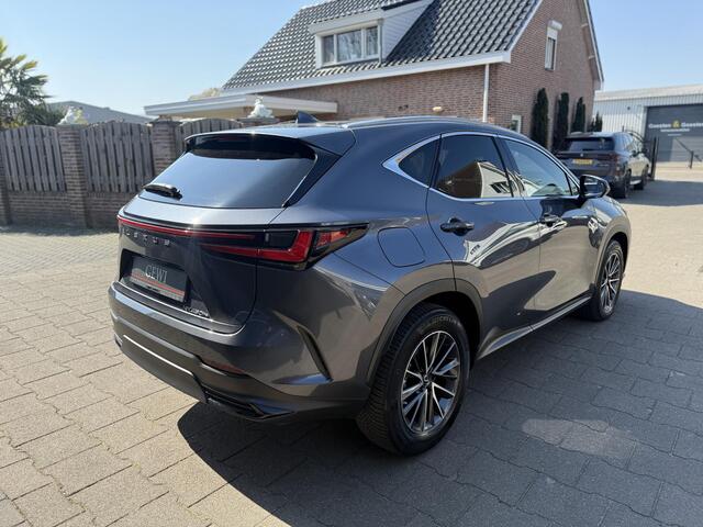 Lexus NX 450h+ AWD Luxury Line Panorama
