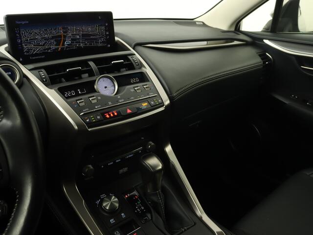Lexus NX 300h AWD President Line Limited