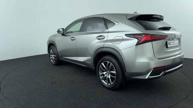 Lexus NX 300h AWD Luxury Line, Panodak!, Elektr. achterklep