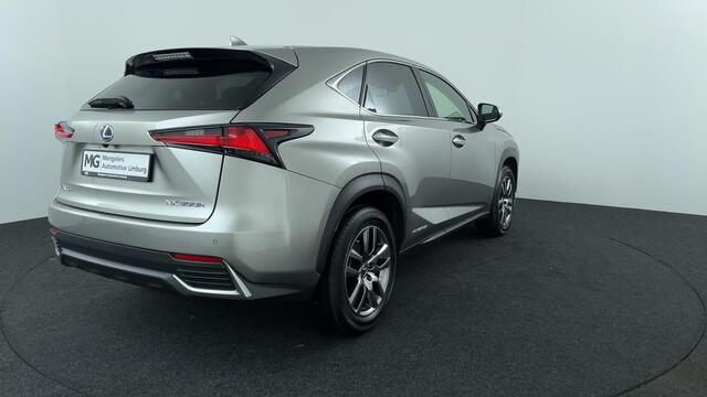 Lexus NX 300h AWD Luxury Line, Panodak!, Elektr. achterklep