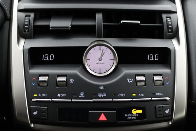 Lexus NX 300h AWD F Sport Line | Apple Carplay & Android Auto |
