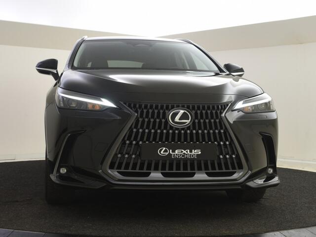 Lexus NX 450h+ AWD Executive Plug in | PDC V+A | BLS | Stuurverwarming en