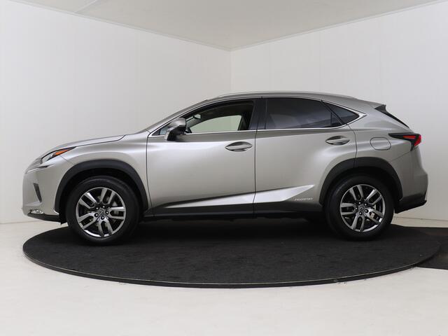 Lexus NX 300h AWD Luxury Line Limited | Premium Navigatie | Safety System | Elektrische Achterklep |