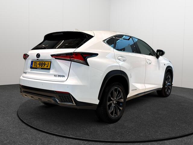 Lexus NX 300h AWD F Sport Line Limited | Panoramadak | Head Up Display | LED koplampen |