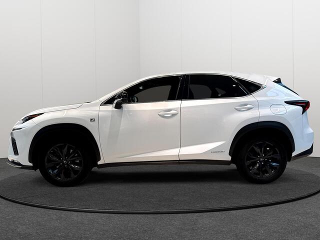 Lexus NX 300h AWD F Sport Line Limited | Panoramadak | Head Up Display | LED koplampen |