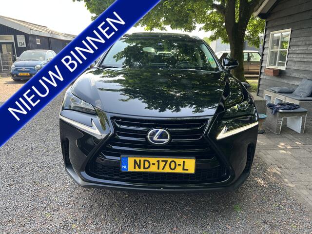 Lexus NX 300h AWD Sport Edition PANO|CAMERA