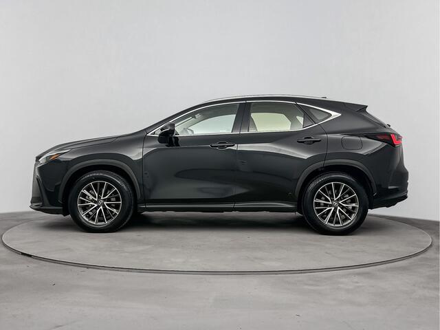 Lexus NX 350h AWD Luxury Line Limited | Stoel- en stuurwielverwarming | Parkeercamera | Cruise Control Adaptief |