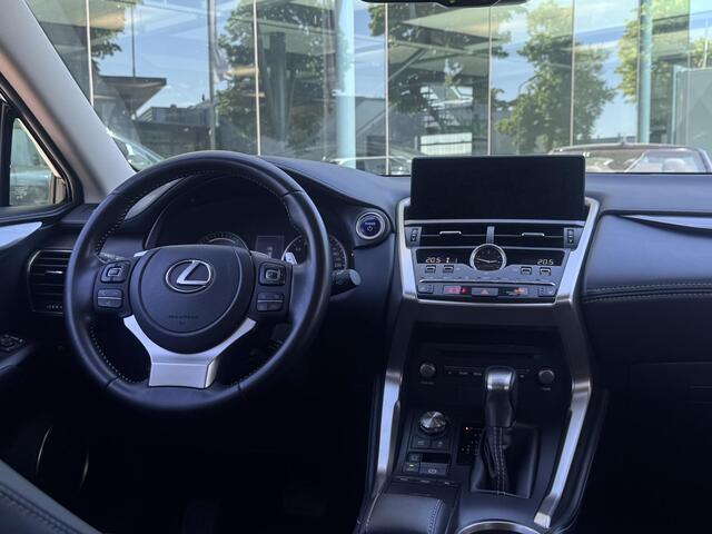 Lexus NX 300h Edition 30 Draadloze telefoonlader | Dealer Onderhouden | Fabrieksgarantie t/m 2031