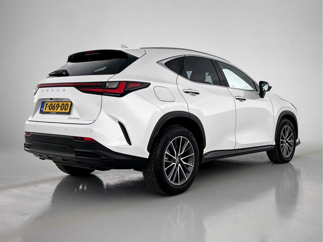 Lexus NX 450h+ AWD Luxury Line