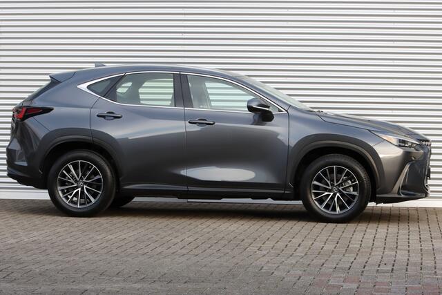 Lexus NX 350 Hybrid / Nieuw model