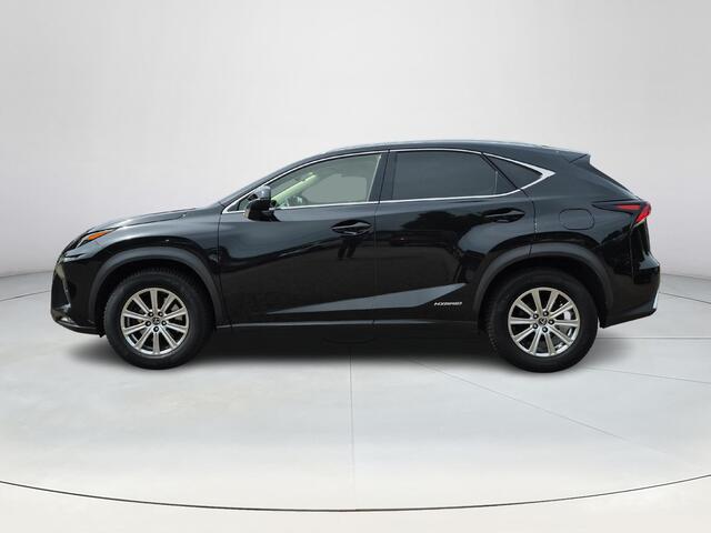 Lexus NX 300h AWD | Getint glas | Lederen bekleding | Volledige historie | Navigatiesysteem