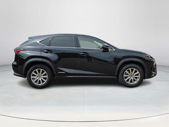 Lexus NX 300h AWD | Getint glas | Lederen bekleding | Volledige historie | Navigatiesysteem