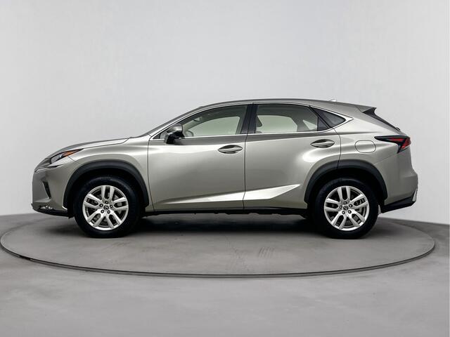 Lexus NX 300h AWD Luxury Edition