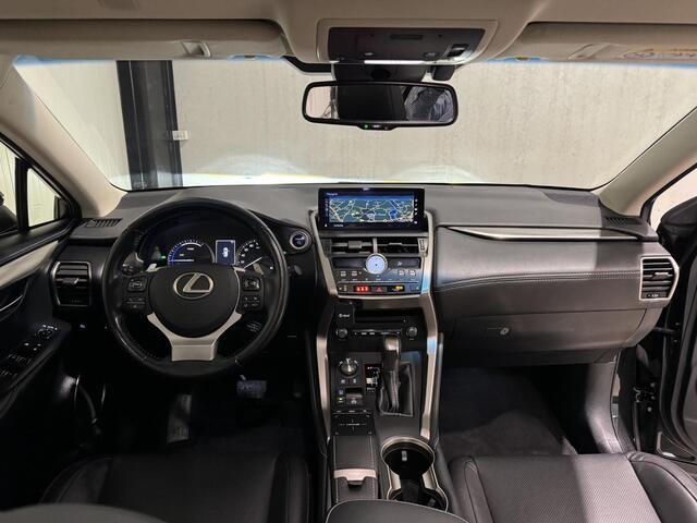 Lexus NX 300h AWD Luxury Line Aut. | panorama | navi | leder | fabrieksgarantie |
