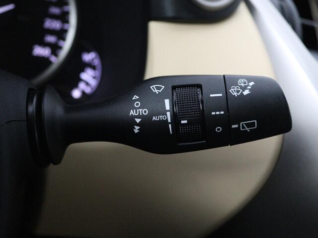 Lexus NX 300h AWD 25th Edition