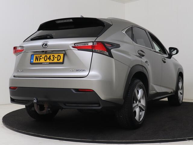 Lexus NX 300h AWD Sport Edition | Sunroof | Stoelverwarming | Trekhaak |