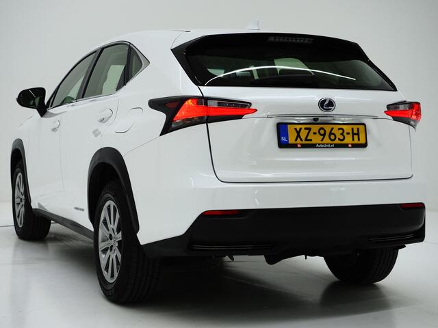 Lexus NX 300h | Camera | Cruise | Climate | Bluetooth | LED | Navigatie