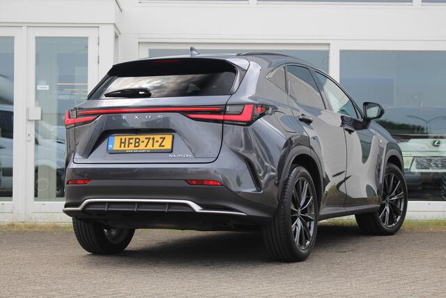 Lexus NX 450h+ AWD F-Sport Plug-in I HUD I Camera I Fabrieksgarantie