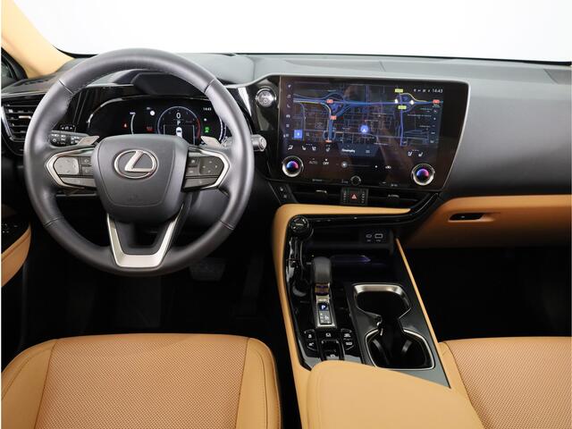 Lexus NX 450h+ AWD President Line *DEMO* | Elektrisch Glazen Panorama-dak | 360° Camera | Stoelverwarming -/ ventilatie |