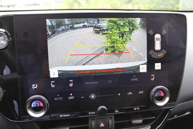Lexus NX 450h+ AWD Luxury Line Plug-in Hybrid | Rijklaar | Parelmoer | Afn.trekhaak | Leder | Stoelverw. | El.stoelen | LED | El.achterklep | Blind Spot