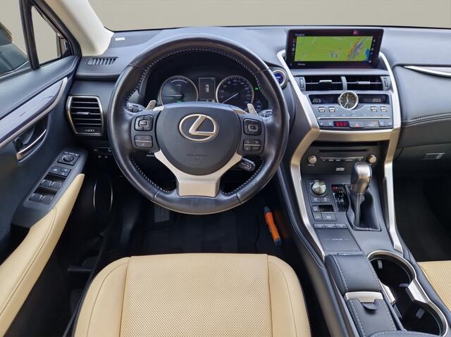 Lexus NX 300h Executive Line met President Pack - NL Auto - Mark Levinson