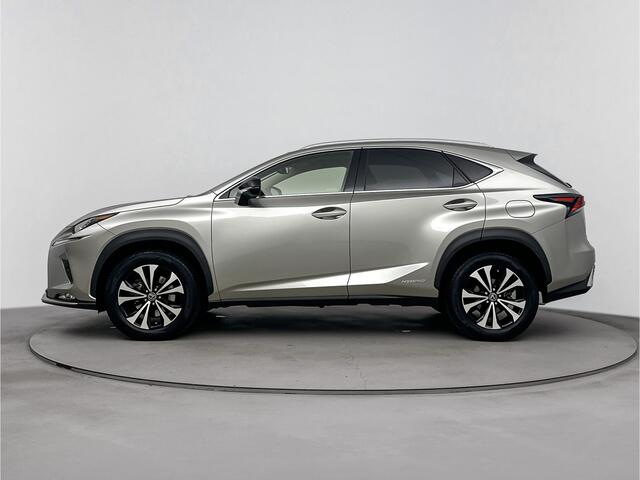 Lexus NX 300h AWD Ultimate Edition Limited | Stoelverwarming | Triple-Led | Adaptive Cruise control |